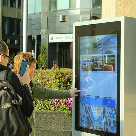 Уличная интерактивная навигация БЦ «Белая площадь» - интерактивные решения для любых объектов в Москве: цена | «Инициум»
